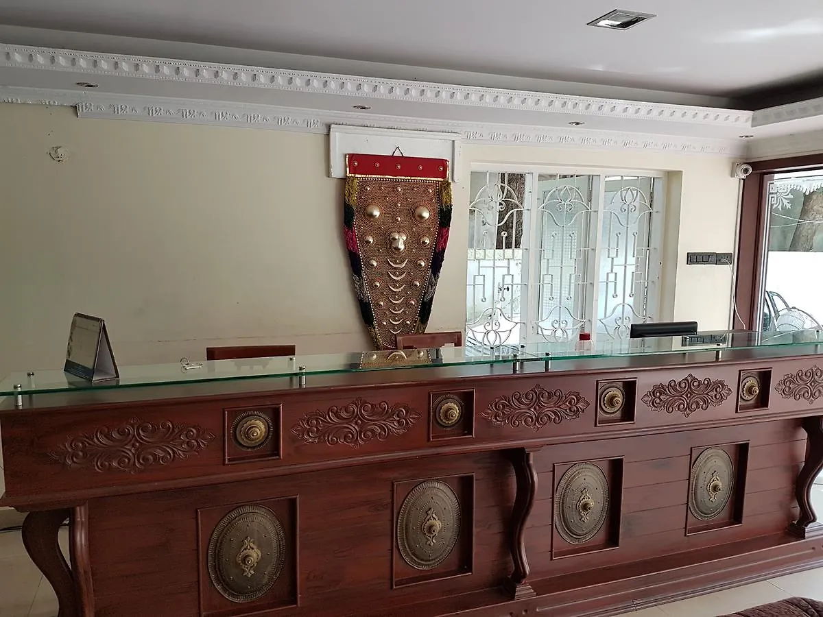 Casa Linda Hotel Kochi 3*,