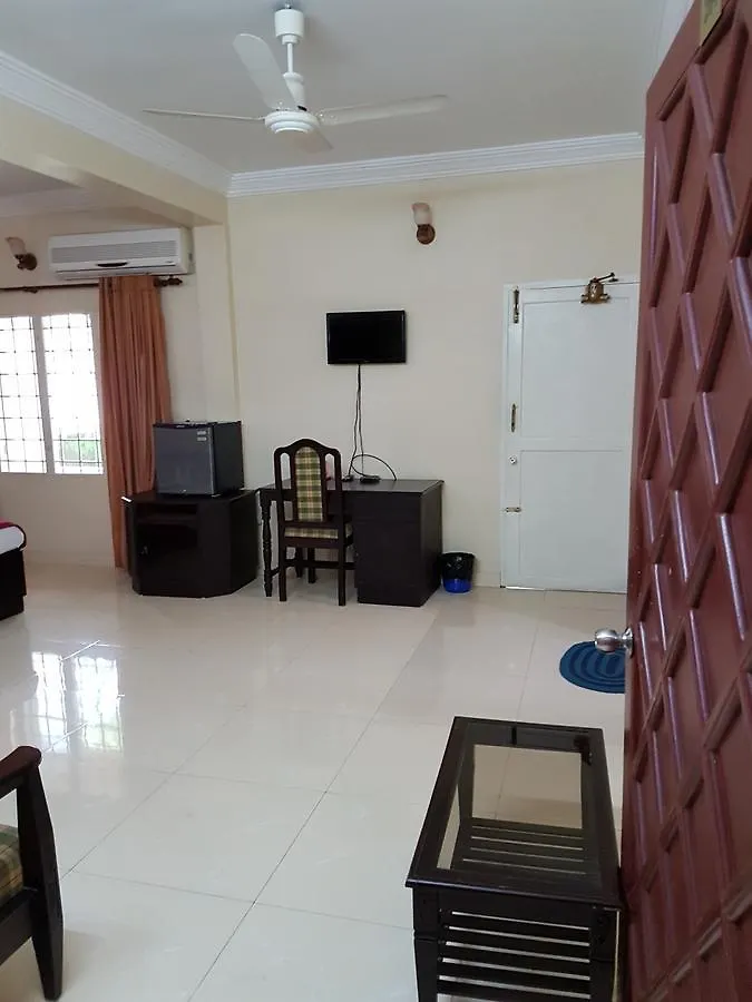 Casa Linda Hotel Kochi 3*,